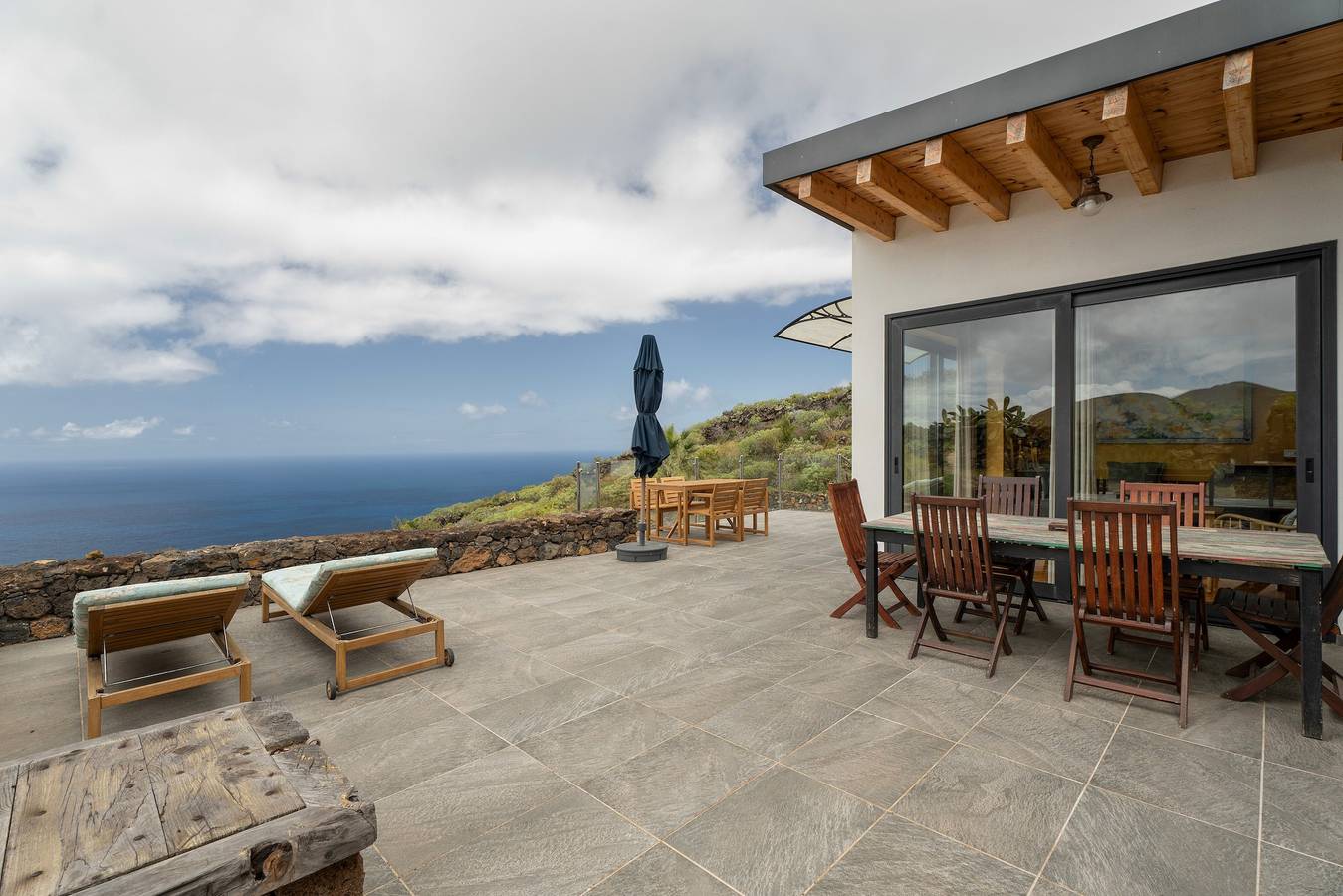 Ferienhaus 'La Torre' mit privater Terrasse, Garten und Wlan in Valverde, El Hierro