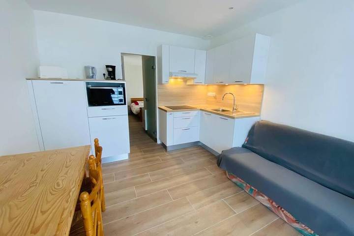 Gîte pour 4 personnes, avec terrasse dans Plage de Nauzan - 3