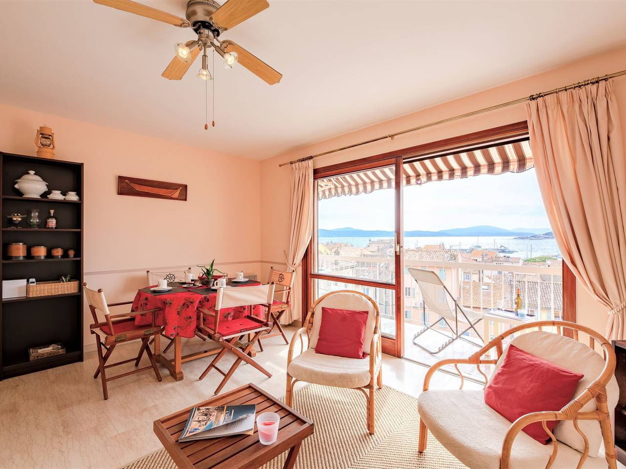Entire apartment, Les Pins Dorés in Sainte-Maxime, Mediterranean Coast (France)