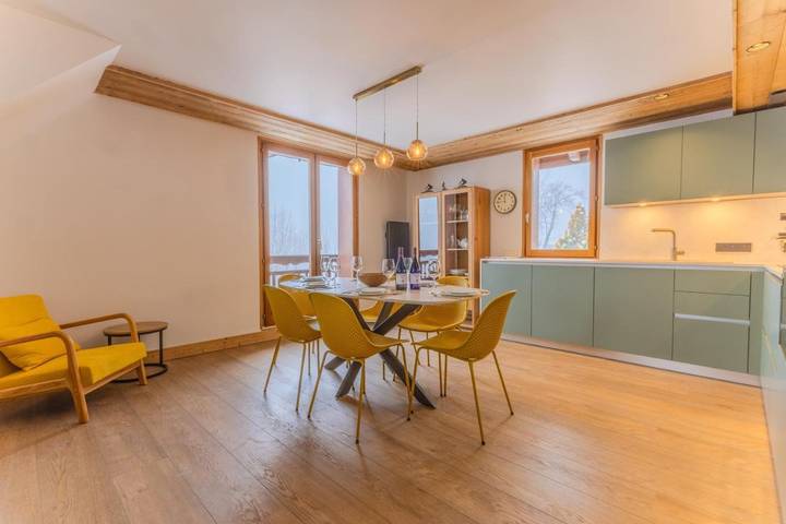 Chalet pour 8 personnes, avec vue sur le lac ainsi que vue et balcon, adapté aux familles à Vaujany - 3