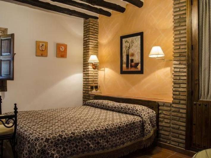 Casa rural para 12 personas, con Balcón y Terraza además de Jardín y Piscina en Yegen - 2
