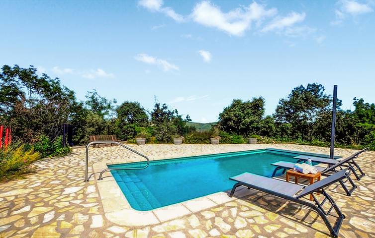 Location de vacances pour 7 personnes à Taulis