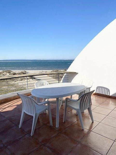 Appartement de vacances entier, P2 deux cabines terrasses vue mer,parking in Port Camargue, Le Grau-du-Roi