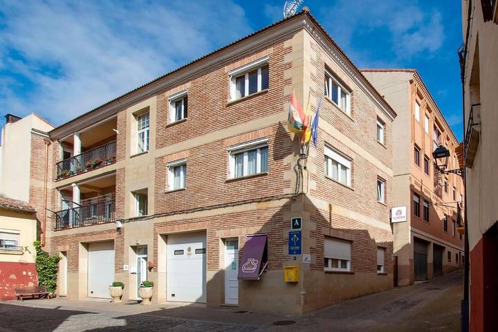 Hostel für 12 Personen, mit Ausblick - 1