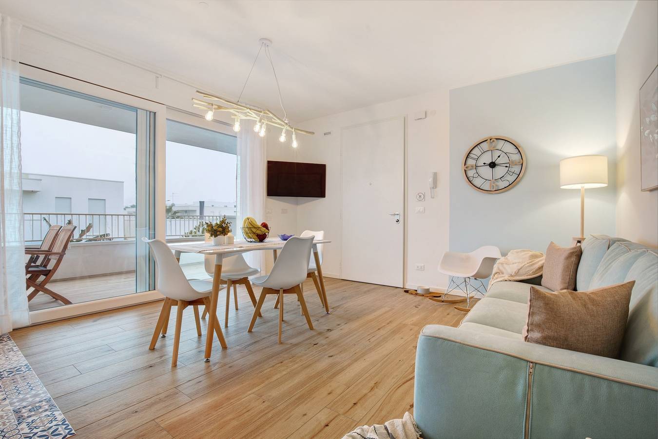 Ganze Wohnung, Ferienwohnung 'Deluxe 4' mit privater Terrasse, Wlan und Klimaanlage in Lido di Jesolo, Jesolo