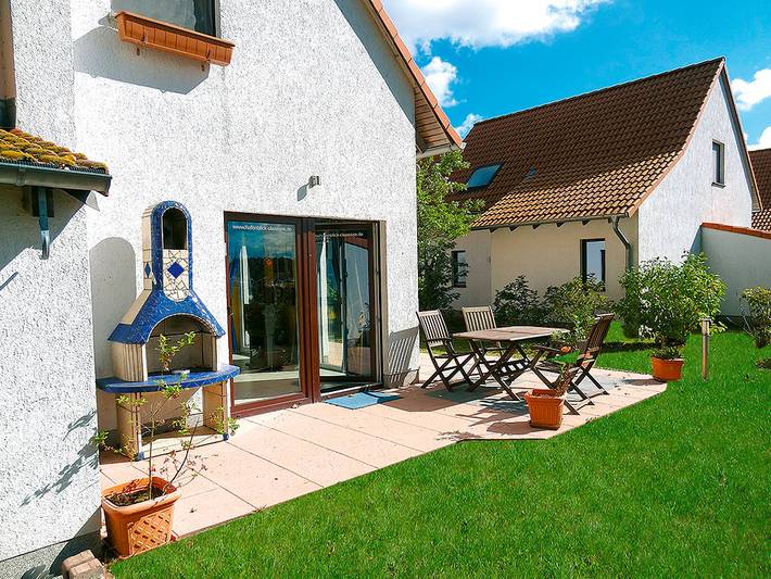 Ferienhaus für 6 Personen, mit Garten und Terrasse sowie Whirlpool - 1