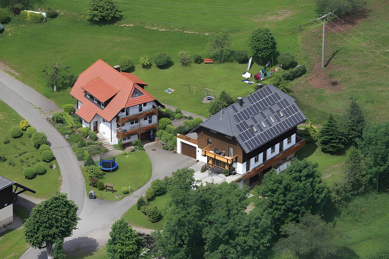 Ganze Wohnung, Ferienwohnung 'Feldbergblick' mit Gemeinschaftsterrasse, Gemeinschaftsgarten und Wi-Fi in St. Peter, Südschwarzwald