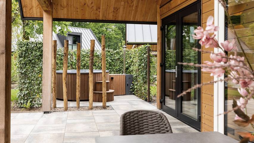 Resort Valley — Bosvilla mit Hottub & Sauna | 8 Personen in Hoge Veluwe