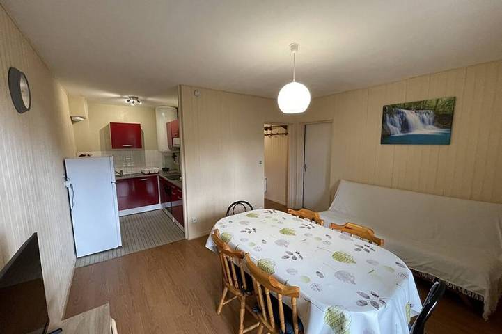 Gîte pour 6 personnes, avec balcon dans Station du Lioran