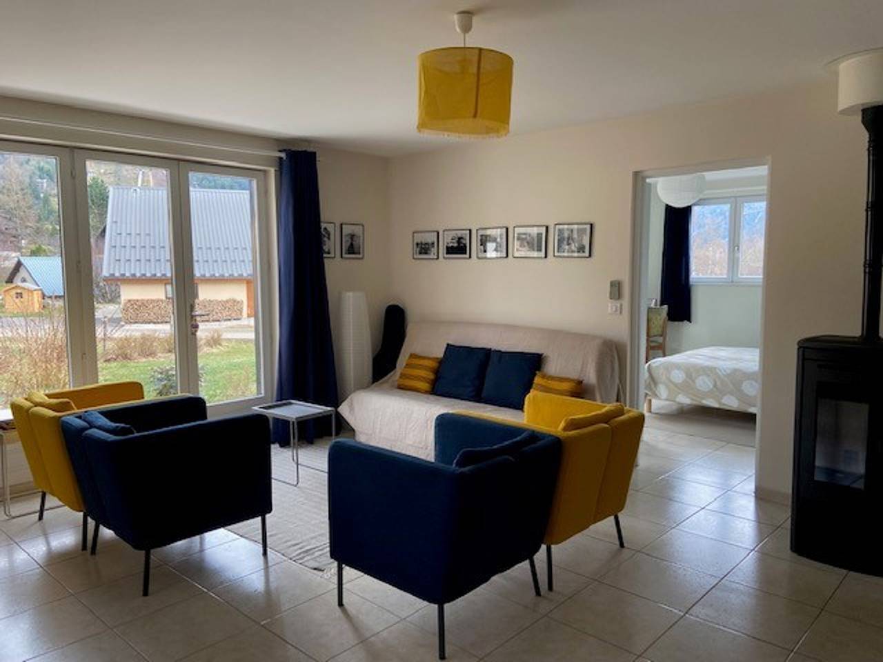 Spacious 4Br House in Autrans, Close to Village Centre, Ideal for 8, with Garden and Terrace in Autrans-Méaudre-en-Vercors, Parc naturel régional du Vercors