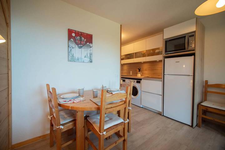 Location de vacances pour 4 personnes, avec jardin et vue dans Valmorel