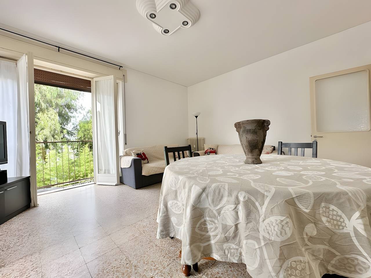 Appartamento intero, Appartamento 'Alice' con vista mare, balcone e Wi-Fi in Sanremo, Comune di Sanremo