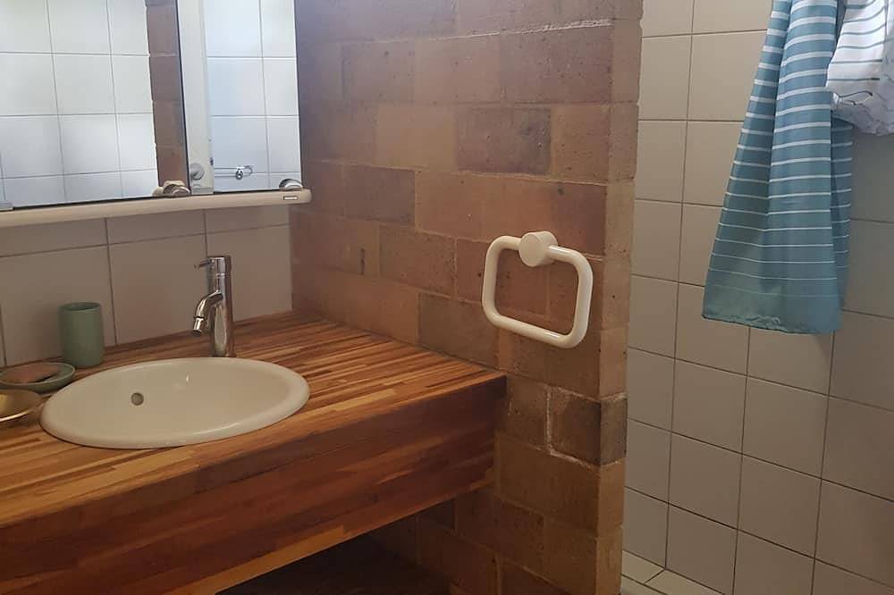 Mazet Avec Piscine Chauffée et Clôturée Commune in Mirabel-aux-Baronnies, Nyons und Umgebung