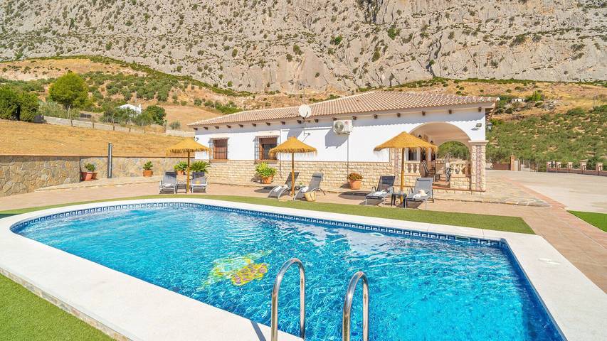 Casa rural para 8 personas en Valle de Abdalajís