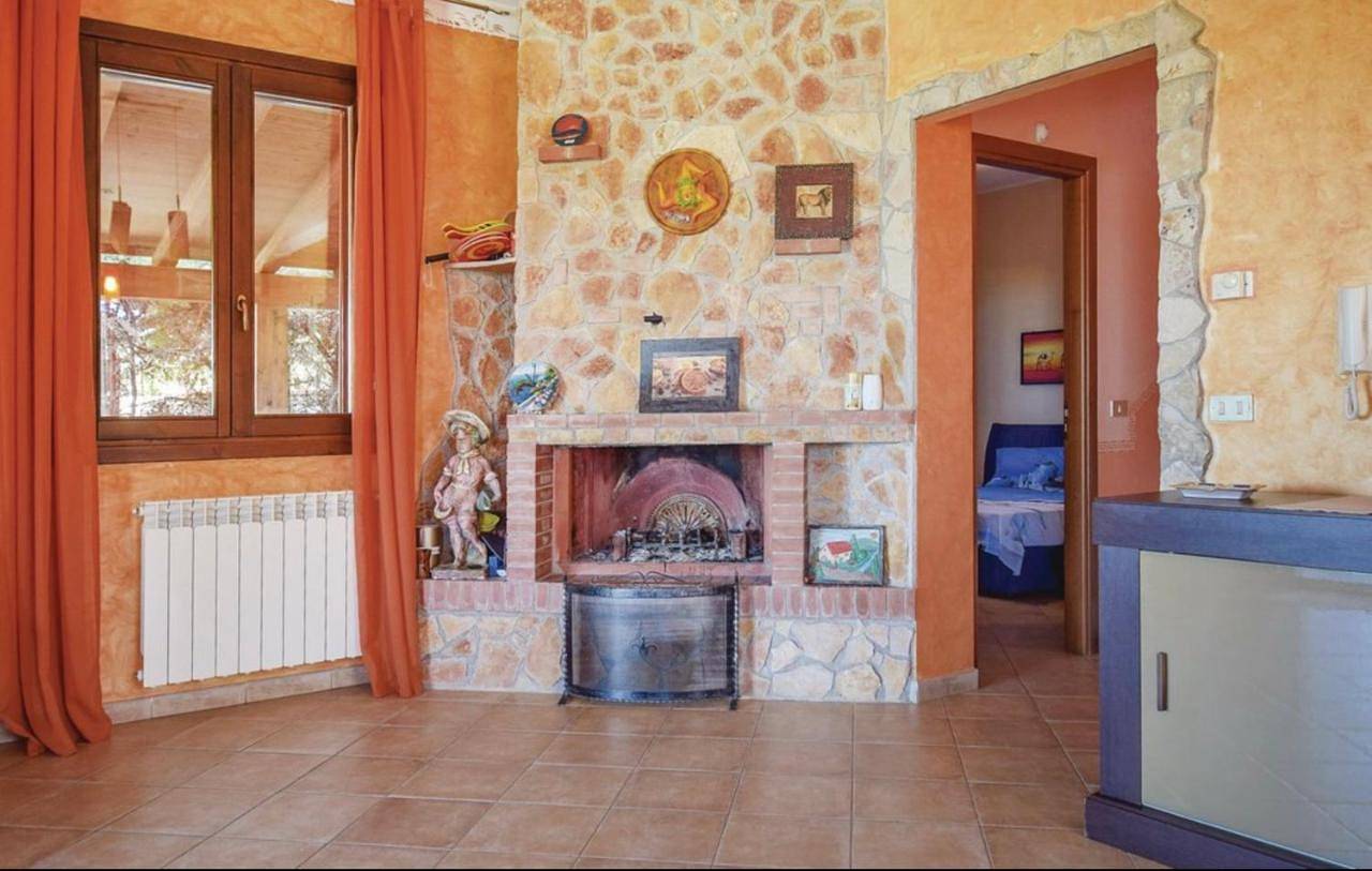 Villa indipendente in Torre Colonna-Sperone, Altavilla Milicia