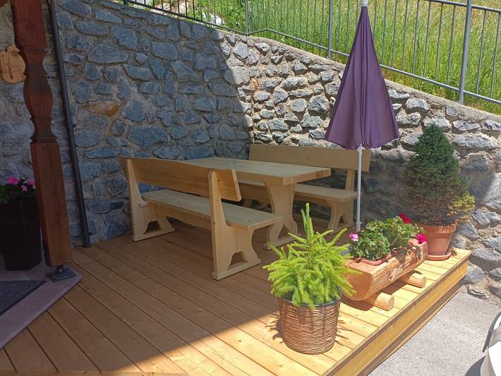 Ferienwohnung für 6 Personen, mit Terrasse und Garten sowie Ausblick in Tiroler Oberland - 2