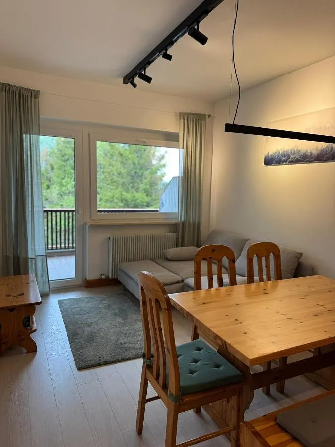 Ferienwohnung für 8 Personen, mit Balkon und Ausblick - 1