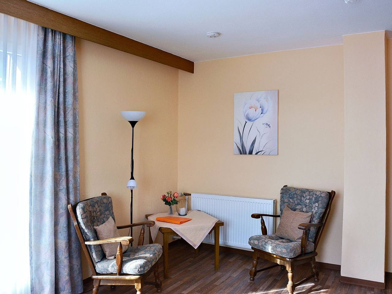 Ganze Ferienwohnung, Haus Erna - Appartement 6 in Bad Wildungen, Waldecker Land