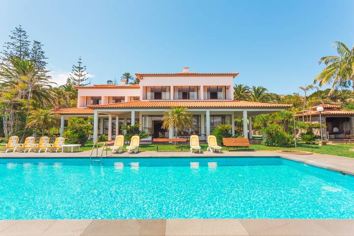 Casa de férias para 12 pessoas, com Varanda e Terraço e ainda Jardim em Madeira