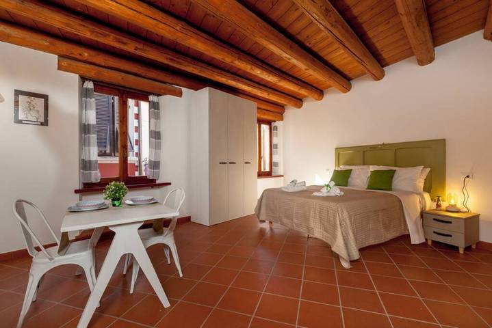 Appartamento intero, Paccasassi - [★Centro★] in piazza con parcheggio, Clima & WiFi in Sirolo, Riviera del Conero