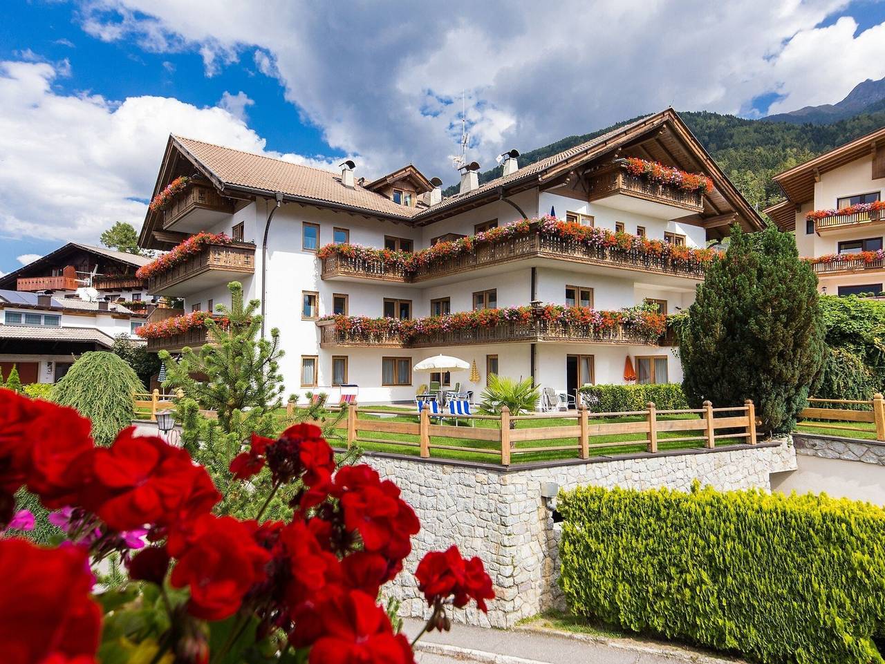 Ganze Ferienwohnung, Residence Krone - Appartement Laugen Balkon in Schenna, Passeiertal