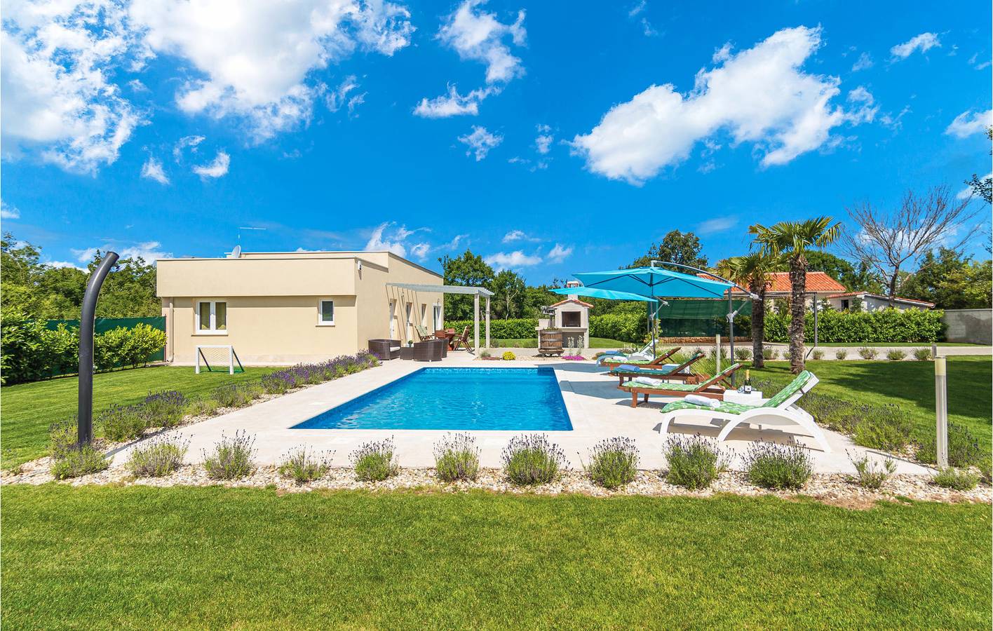 Ferienhaus für 6 Personen mit Terrasse in Bale, Rovinj und Umgebung