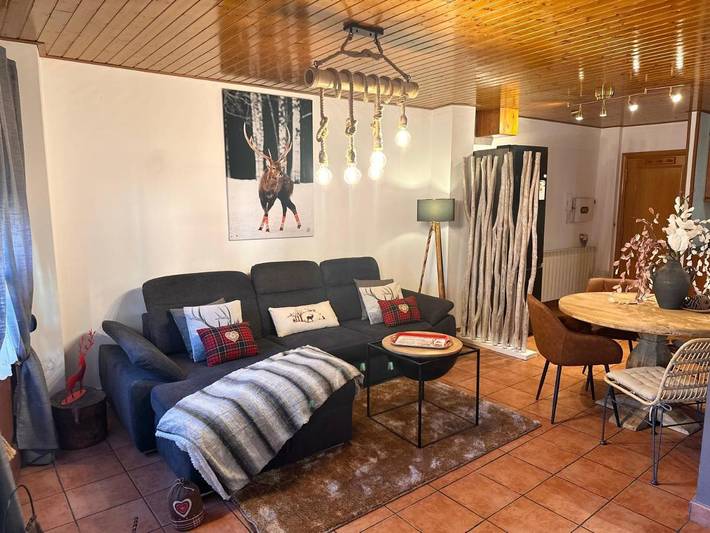 Apartamento para 5 personas, con Balcón además de Terraza y Vistas en Pont de Suert