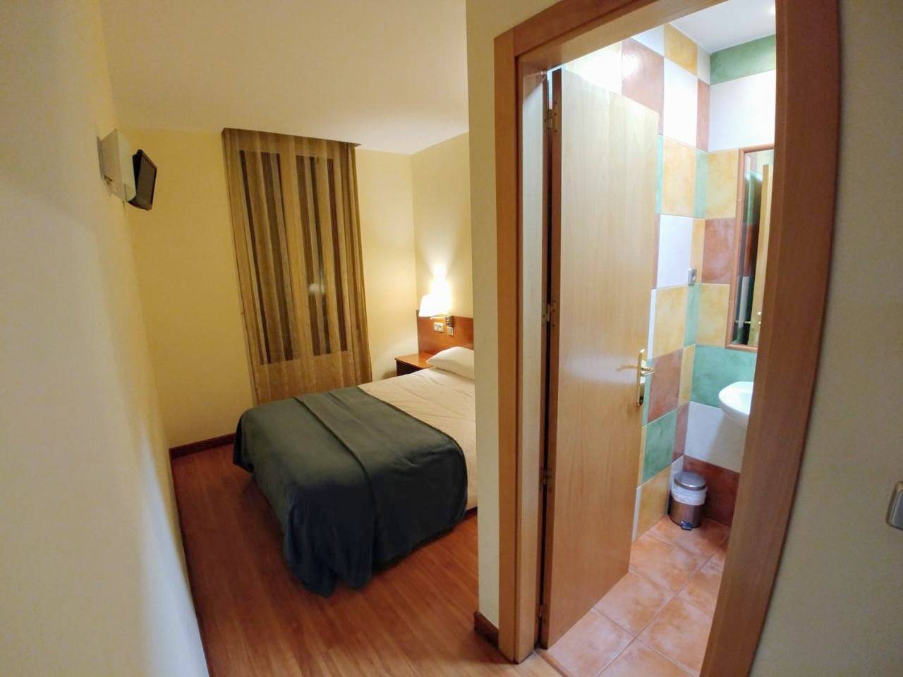 Hostal Prada Borges in León, Chaîne Cantabrique