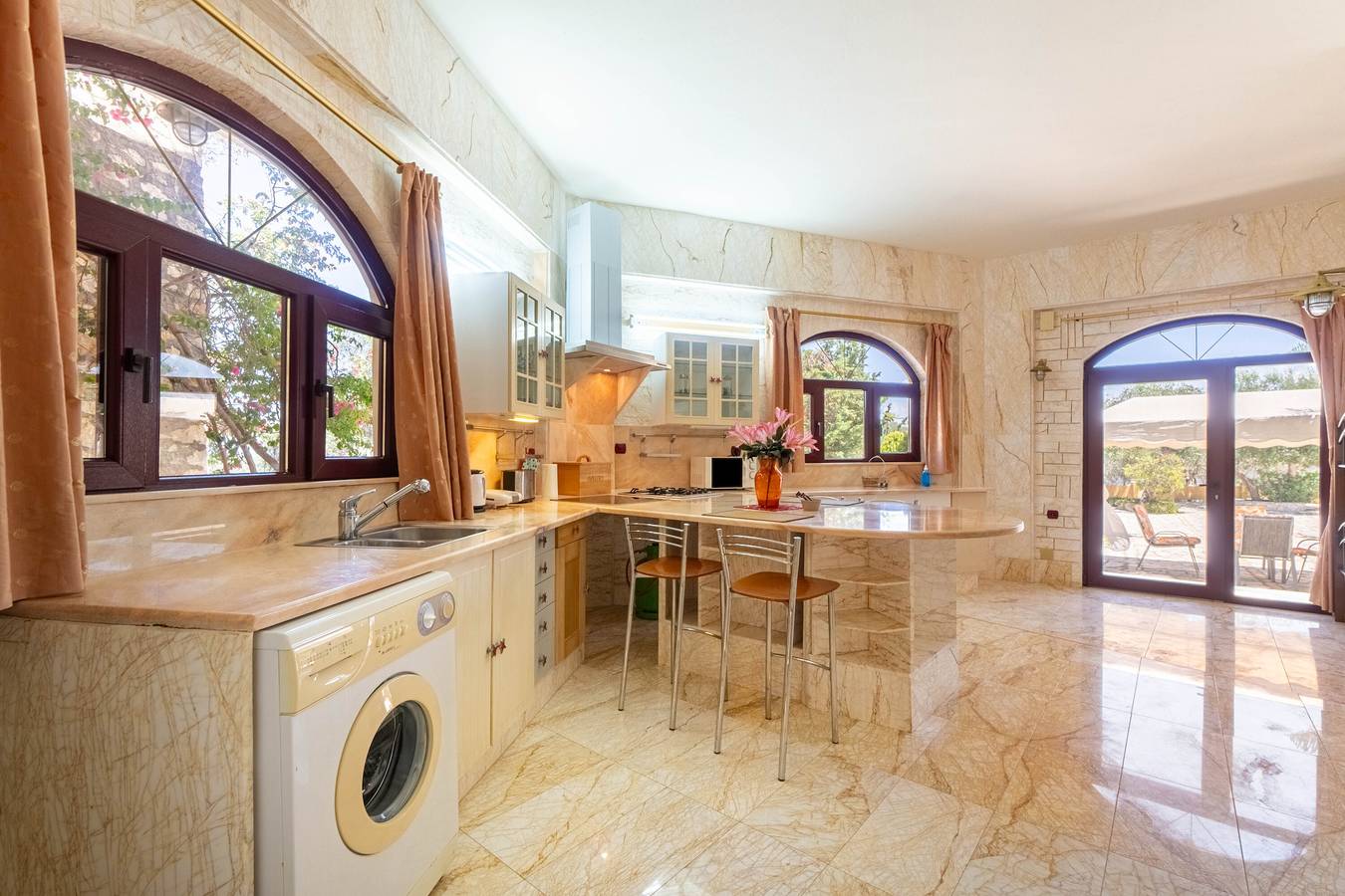 Entire apartment, Apartment 'Paco's Resort Family Villa 10' with Sea View, Wi-Fi and Air Conditioning in Gaios, Paxos