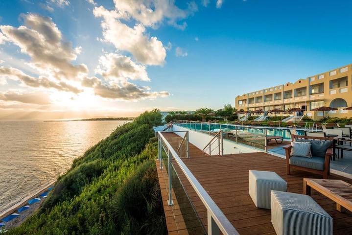Hotel für 2 Personen, mit Garten und Terrasse sowie Pool auf den Peloponnes
