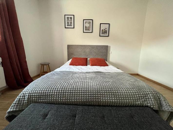 Appartement de vacances pour 5 personnes, avec Terrasse ainsi que Jardin et Vue