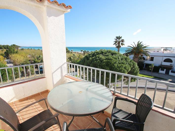 Apartamento para 4 personas, con terraza, Se admiten mascotas en Parque de Montroig