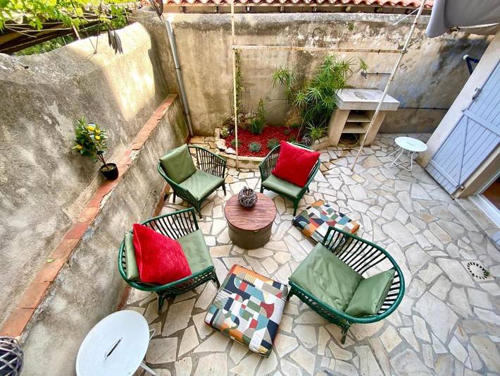 Appartement de vacances pour 3 personnes, avec Terrasse et Jardin