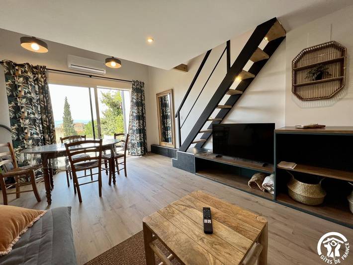 Gîte pour 2 personnes, avec terrasse à Tourouzelle - 2