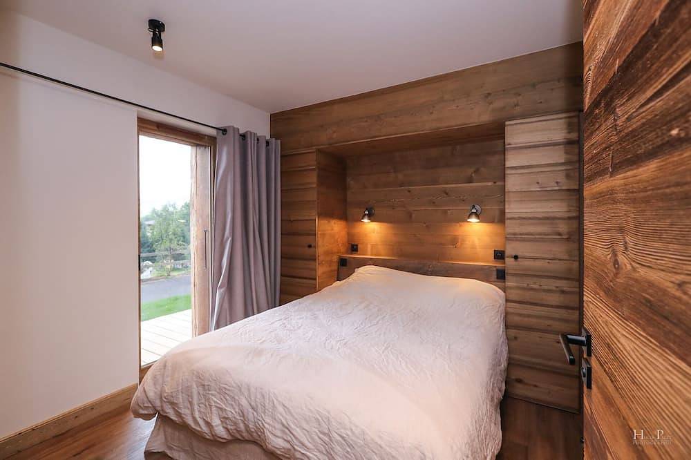 Magnifique chalet, Jacuzzi, vue Mont-Blanc, proche Megève in Combloux, Pays du Mont-Blanc