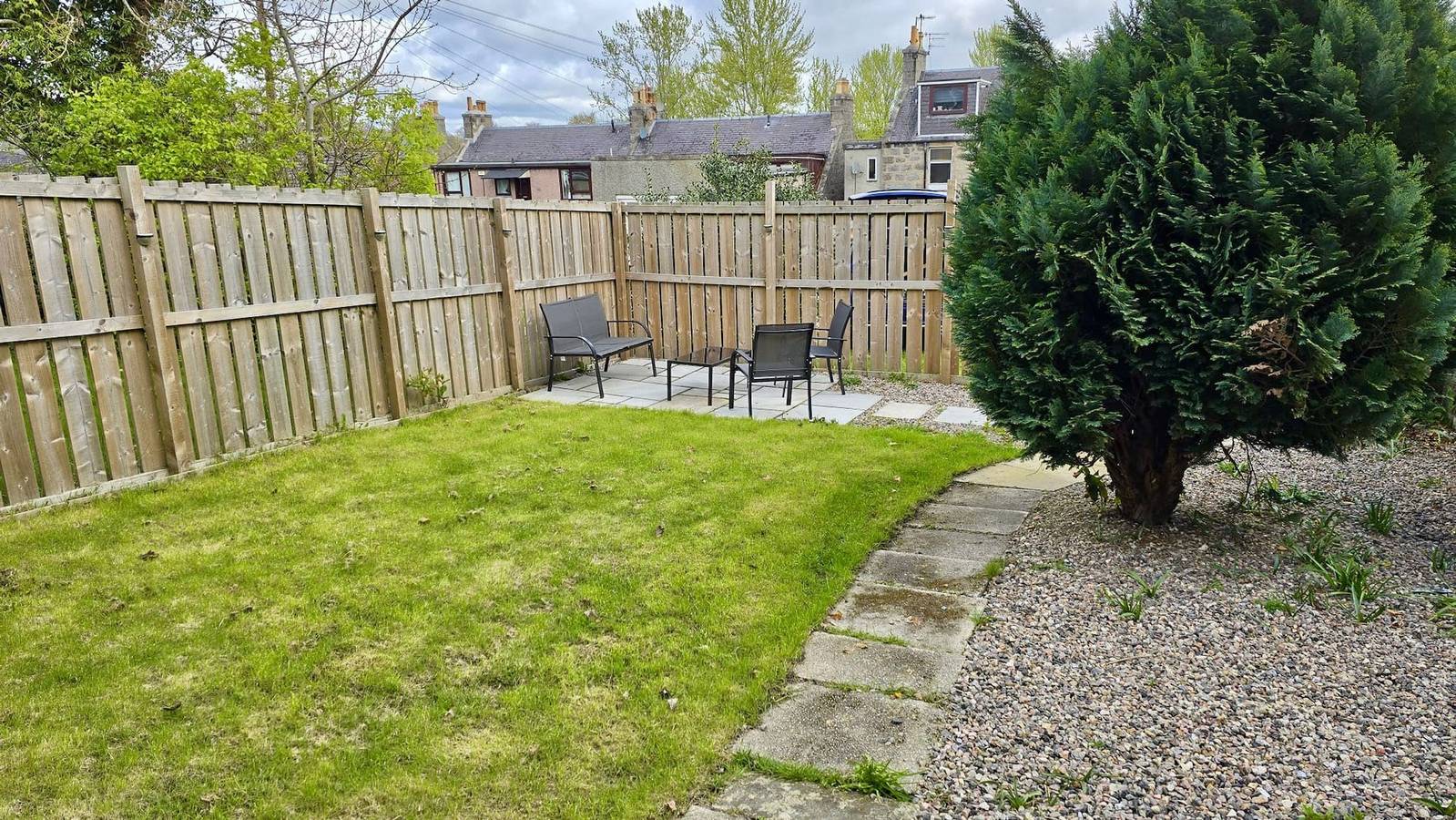 Apartamento entero, Aberdeen Airport Cozy Apartment - 3 Beds - Sleeps 5 with Free Parking and Fast Wi-Fi in Aberdeen, Aberdeenshire