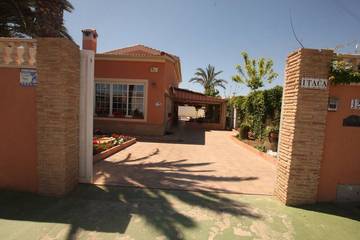 Casa Rural para 6 Personas en Las Calas, Torrevieja, Foto 1