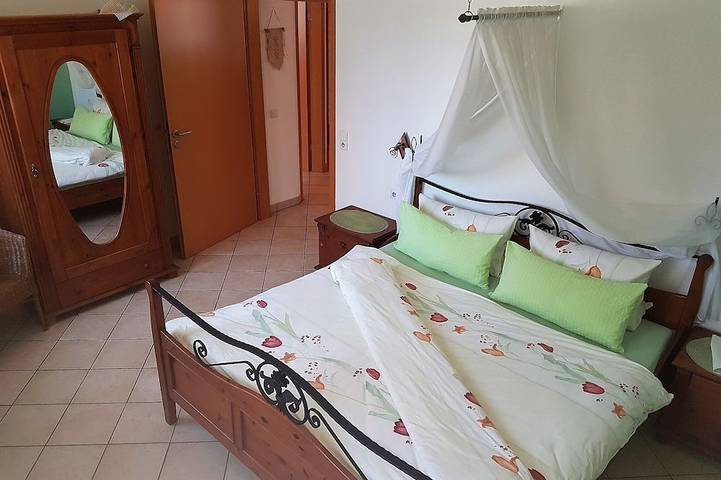 Bauernhof für 5 Personen, mit Balkon und Garten