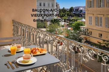 Gîte pour 4 personnes, avec balcon, animaux acceptés dans Cinema Les Arcades Ales
