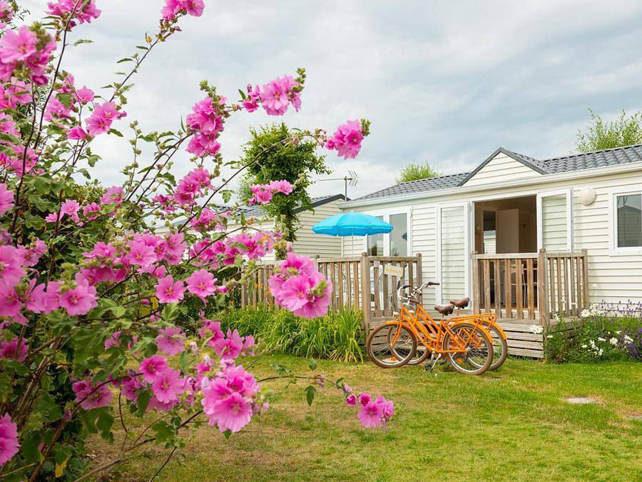 Flower Camping les Aubepines - Mobilhome 4 personas - 30m² Estándar (2 habitaciones) - Terraza in Le Crotoy, Región de Abbeville