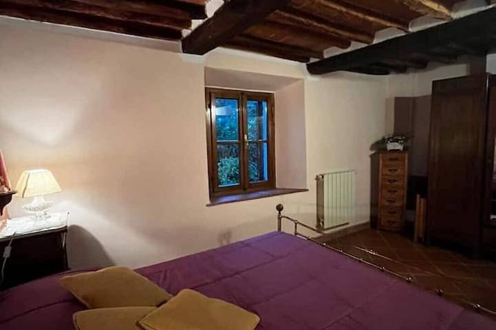 Antica casa di campagna  in stile toscano con panorama sui Monti Pisani in Calci, Pisa e dintorni