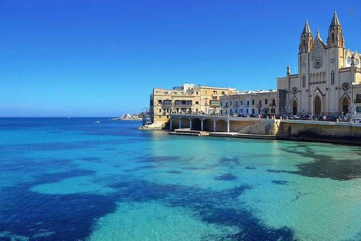 Apartment for 5 people, with balcony in San Giljan