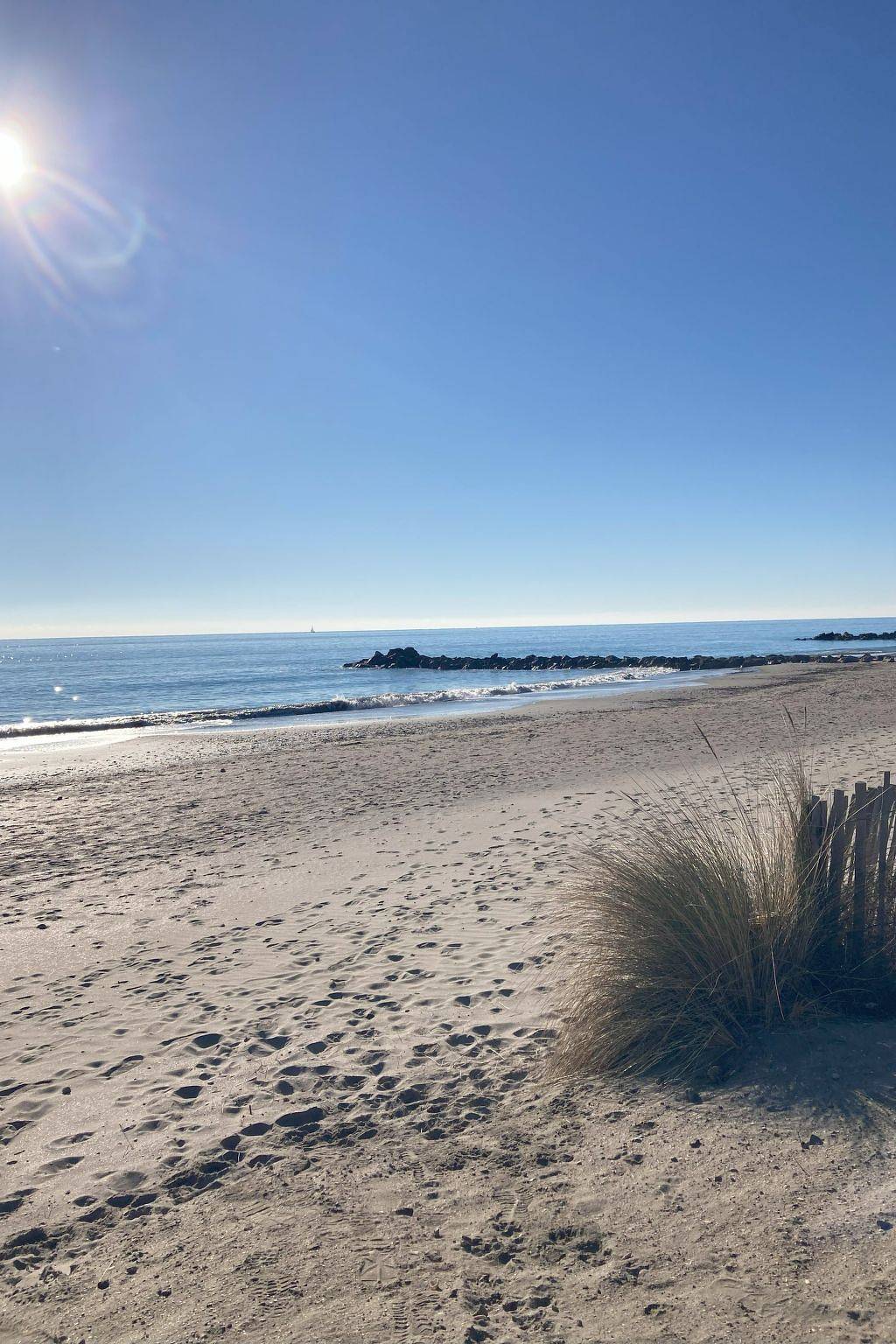 Entire apartment, Seaside Tropical Duplex mit Pool in Frontignan, Côte d'Améthyste