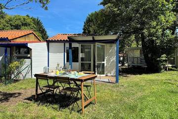 Maison de campagne pour 4 personnes, avec terrasse ainsi que jardin et piscine, animaux acceptés à Herm