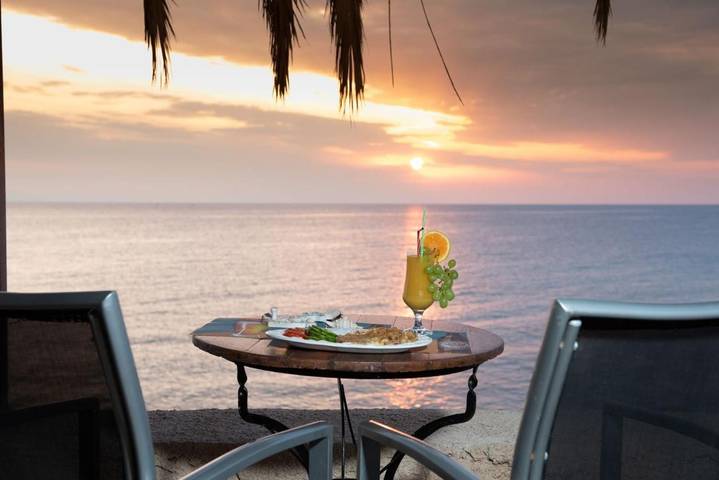 Camping für 4 Personen, mit Ausblick und Garten sowie Terrasse, mit Haustier in Griechenland