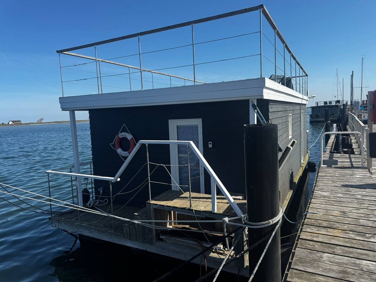 Hausboot Koje Ine Huus & Meer in Heiligenhafen, East Holstein