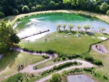 Tente pour 4 personnes, animaux acceptés dans l' Aveyron
