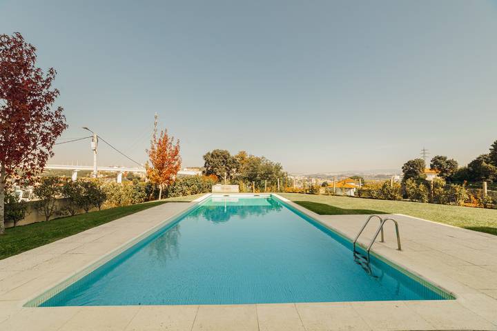 Casa de férias para 3 pessoas, com Terraço e Jardim e ainda Piscina em Vila Nova de Gaia
