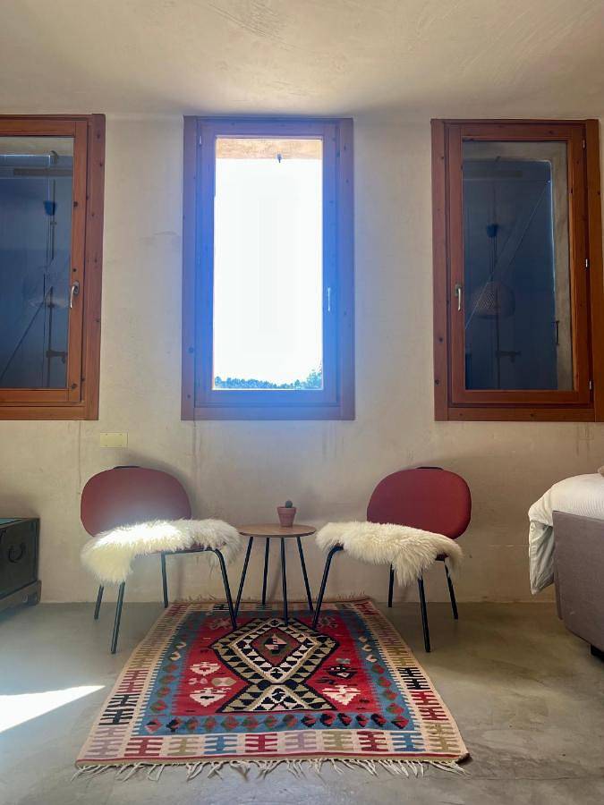 Casa rural para 2 personas, con vistas además de jardín y piscina en Massis dels Ports - 4