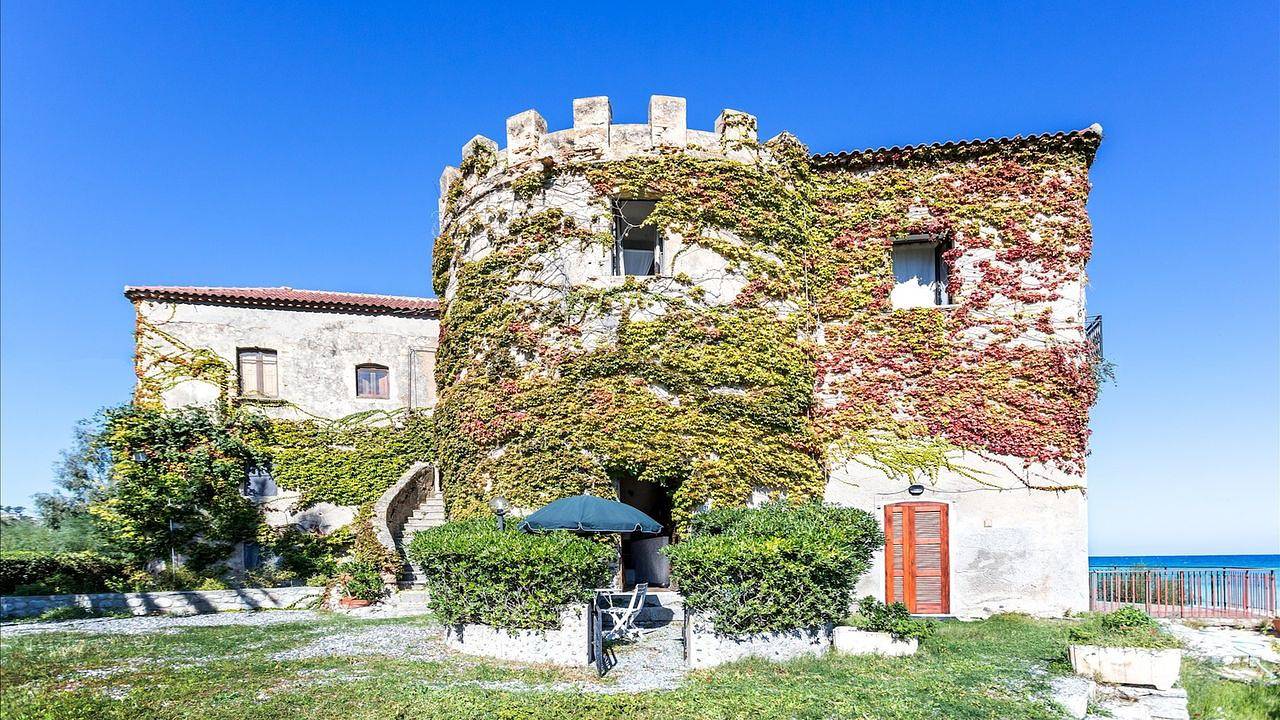 Ferienhaus für 4 Personen (48 m²) in Santa Caterina Dello Ionio in Santa Caterina dello Ionio, Catanzaro Provinz